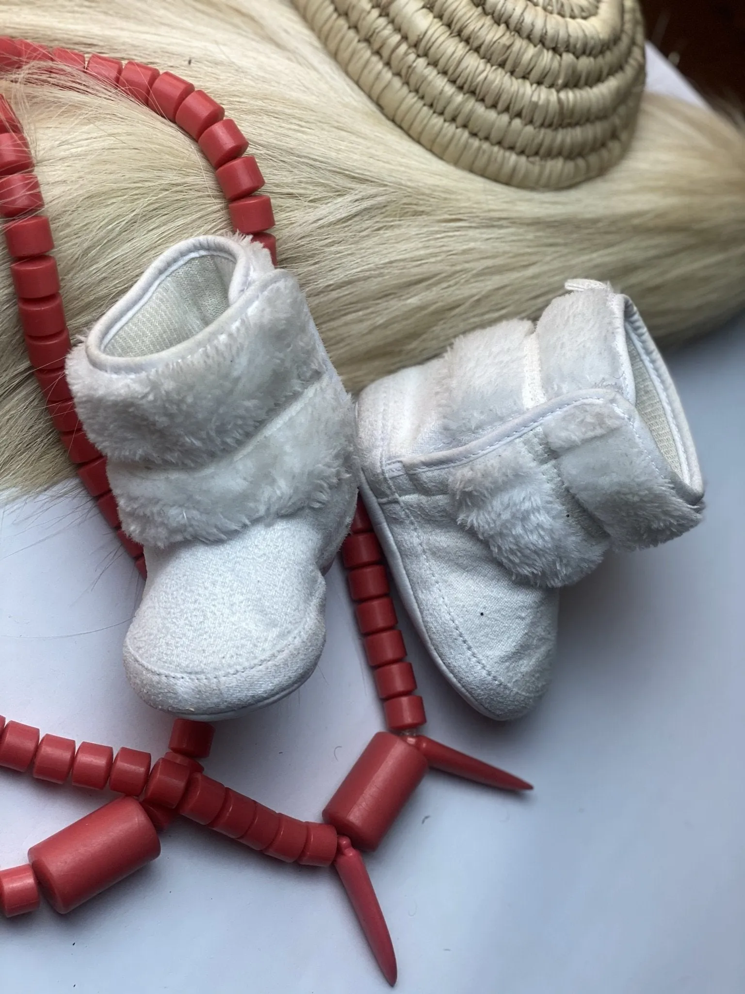 Baby soft booties White or Pink - 6 months size 1 baby