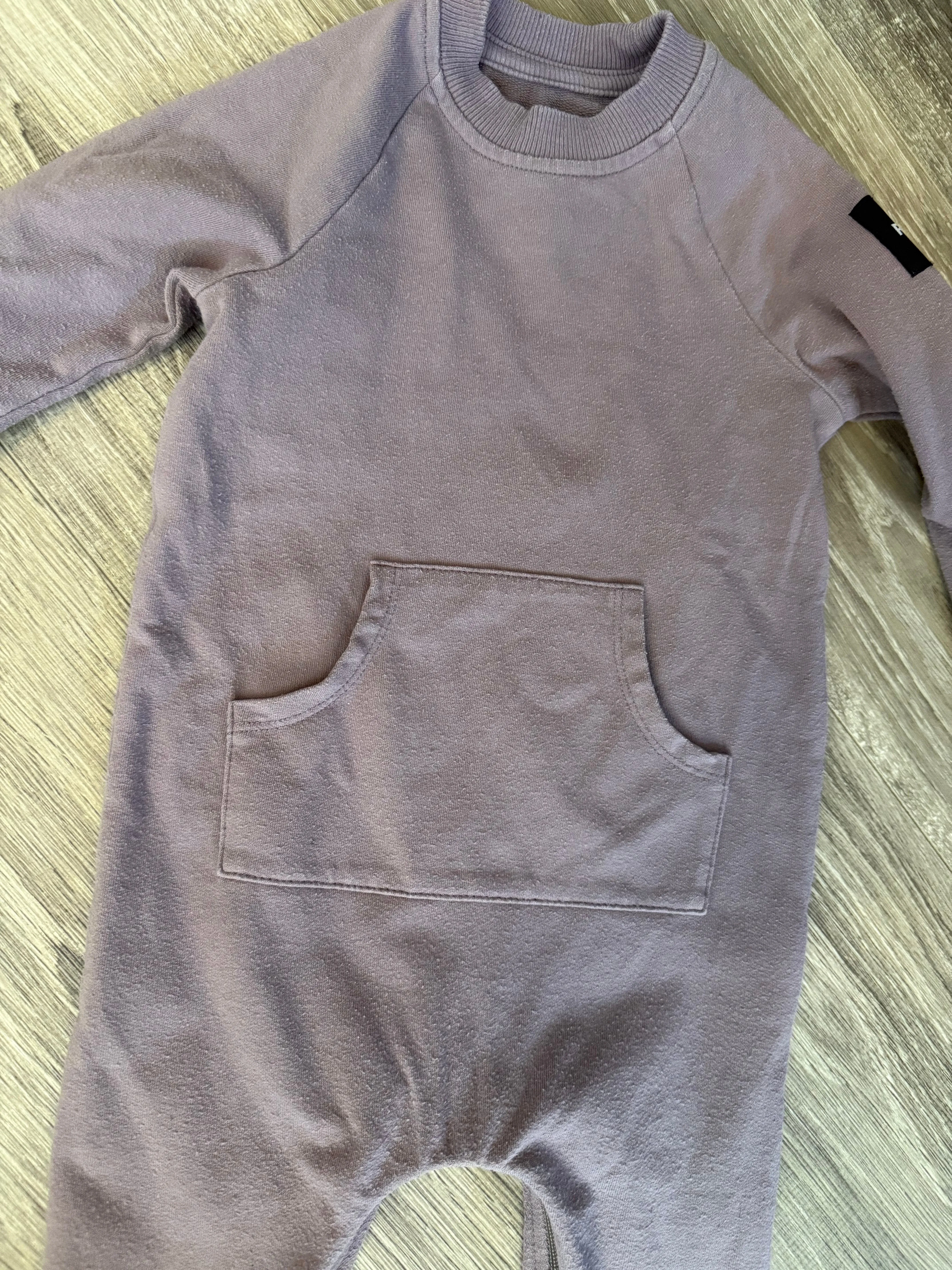 Canadian-made Rowe Zomper 12-18m; MSRP $72, Kids 18 Month (12-18M)