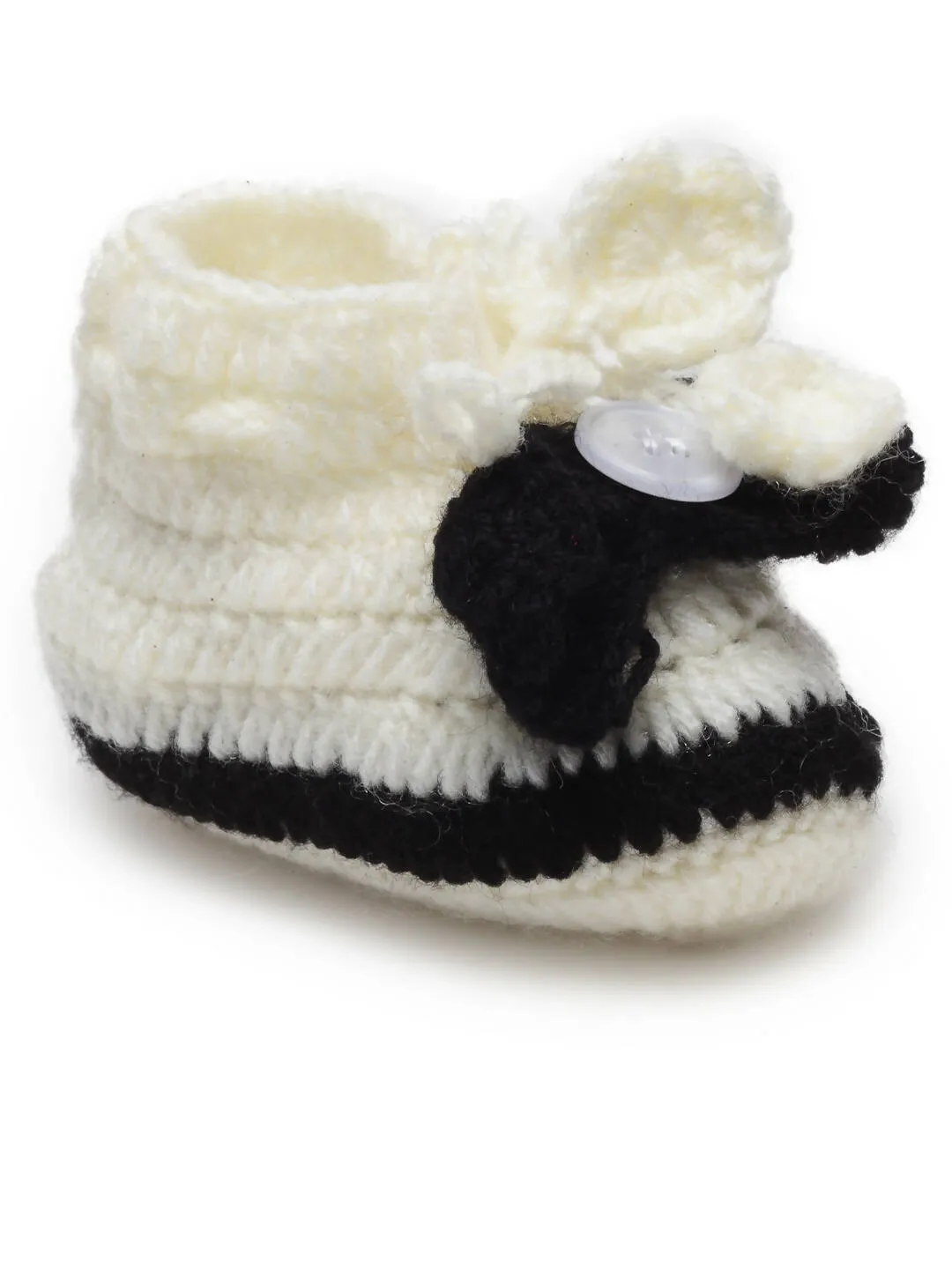 Chutput Kids Woollen Hand Knitted Self Desgin Booties - Cream