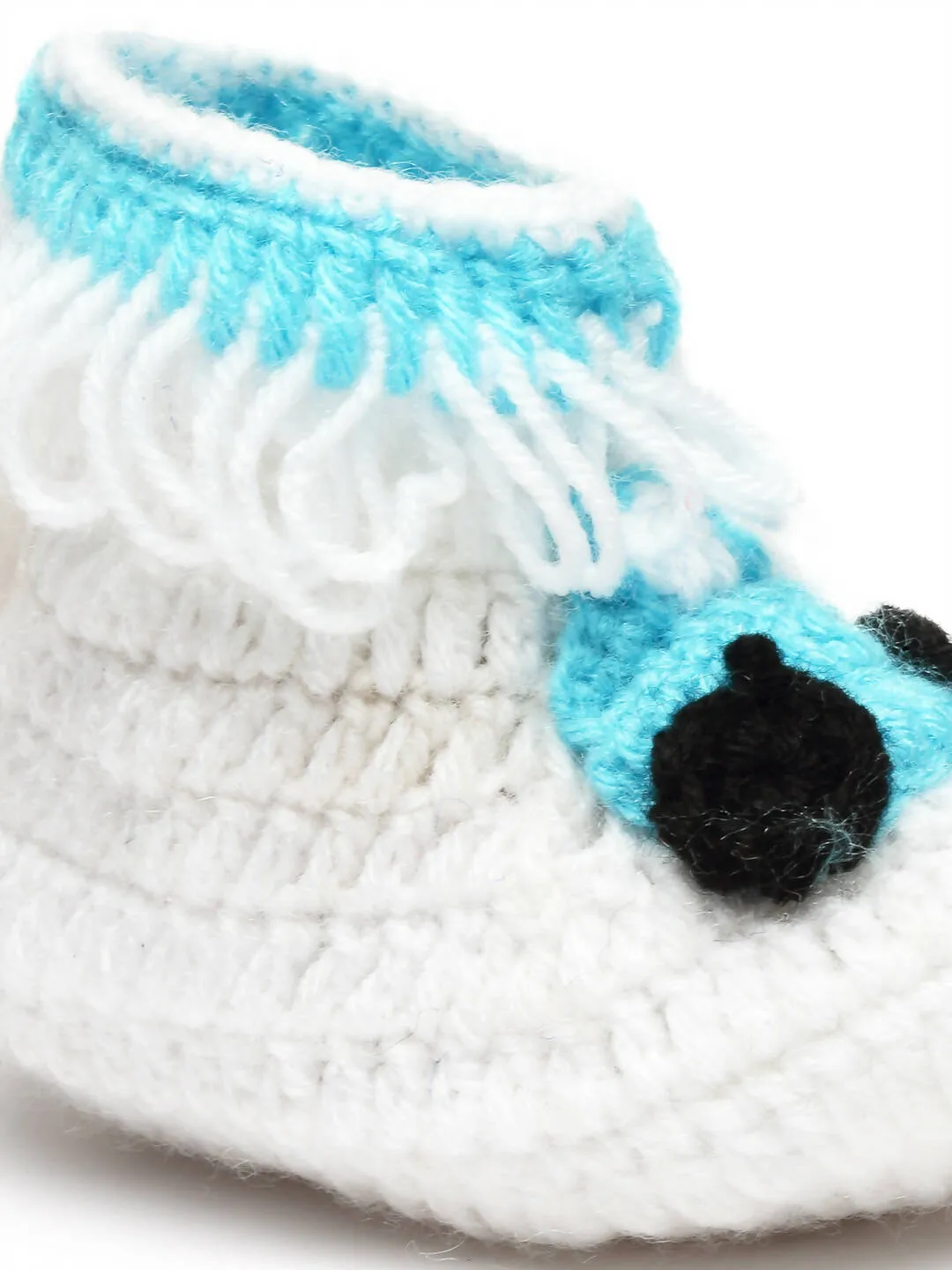 Chutput Kids Woollen Hand Knitted Self Desgin Detailed Booties - White