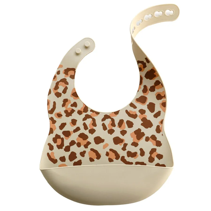 Fashionable Cartoon Printed Waterproof Soft Baby Silicone Bibs Newborn
