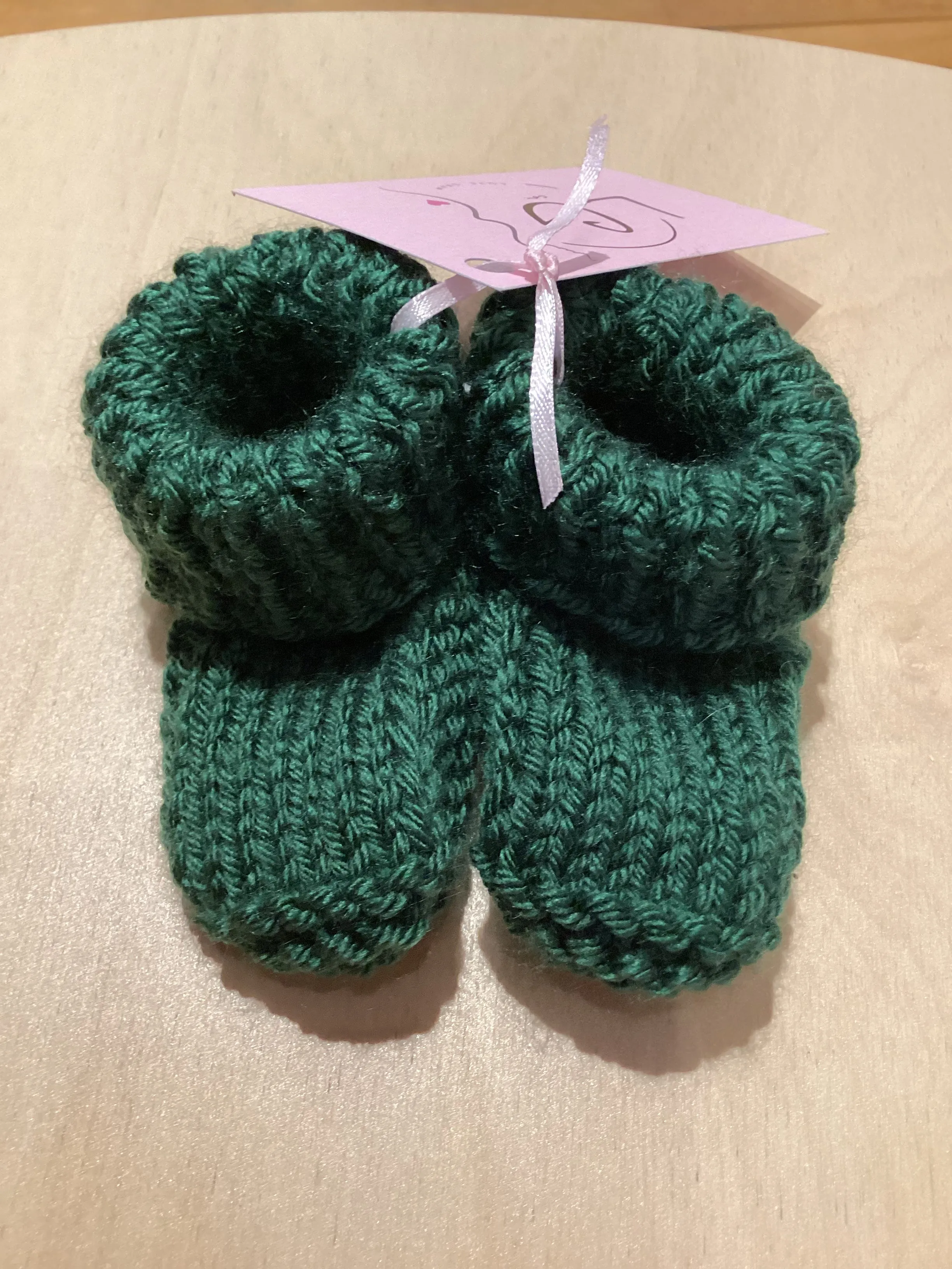 LG1-15 Hand knitted Baby Booties