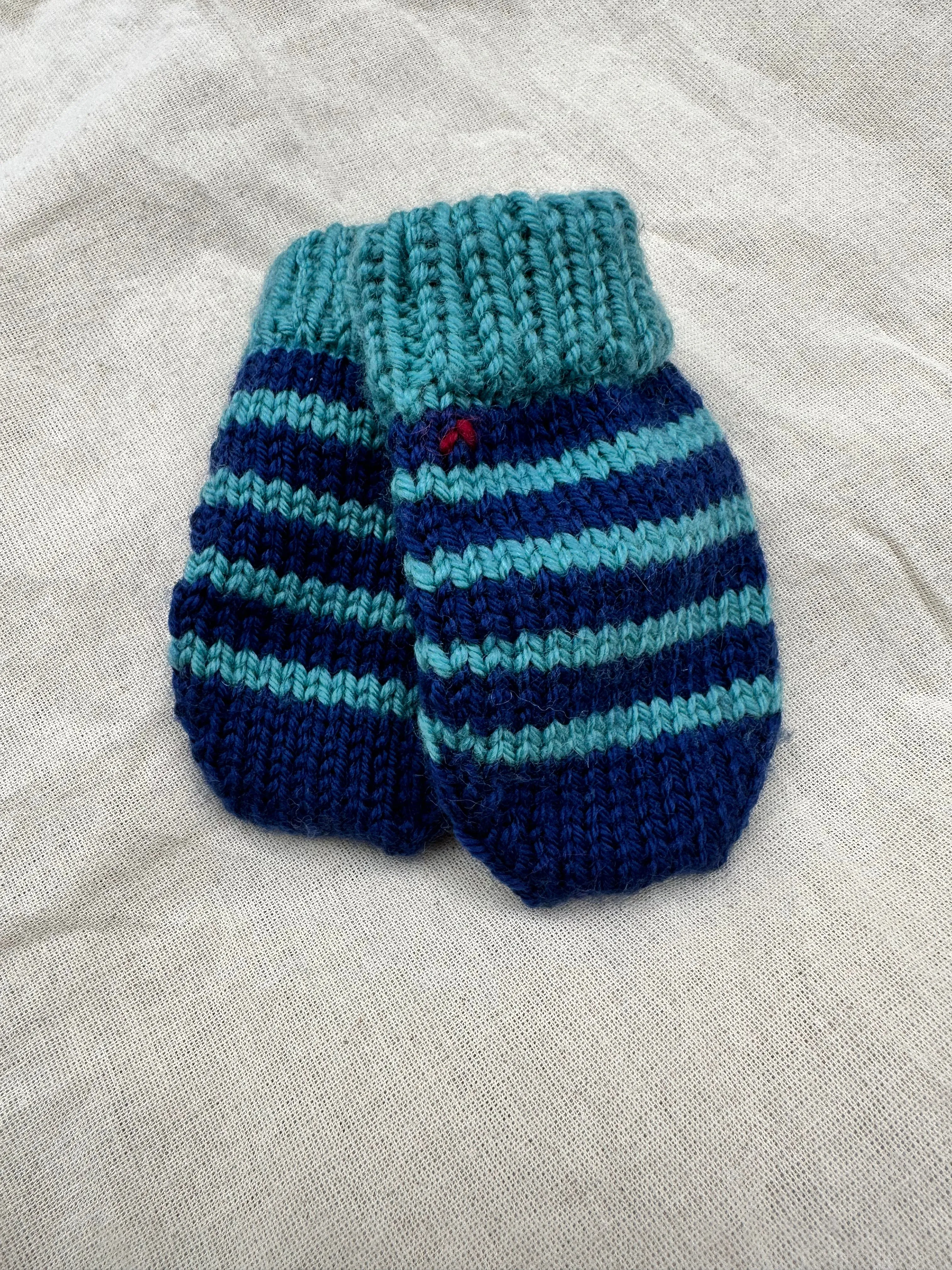 LM Knitted Baby Mittens