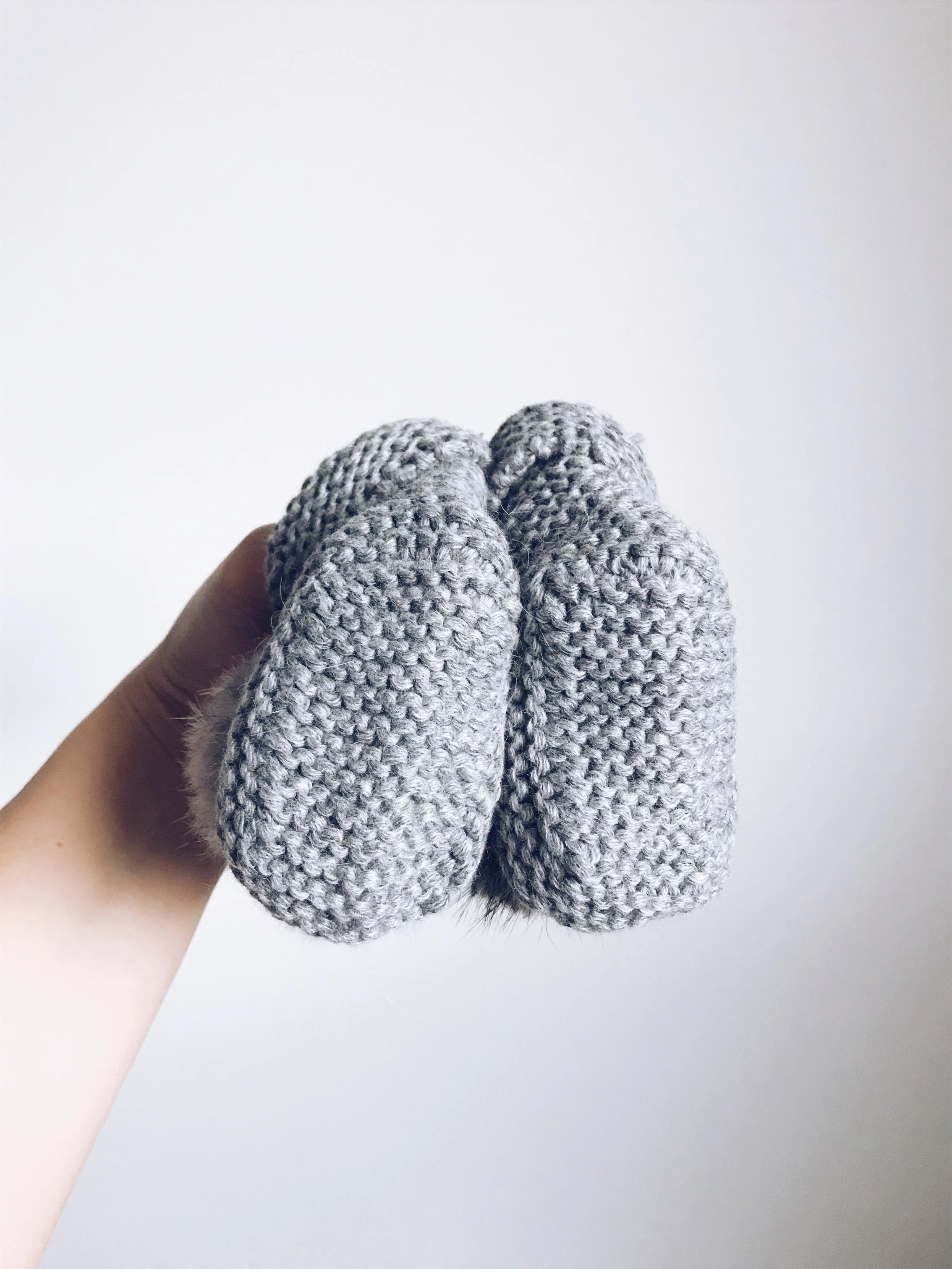 MILOVES Signature Hand Knitted baby booties with rabbit fur pompom