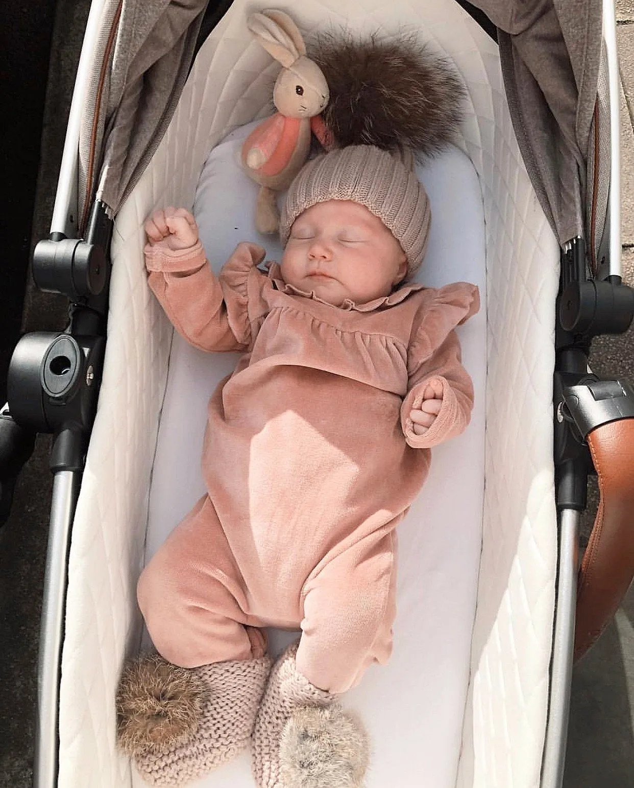 MILOVES Signature Hand Knitted baby booties with rabbit fur pompom