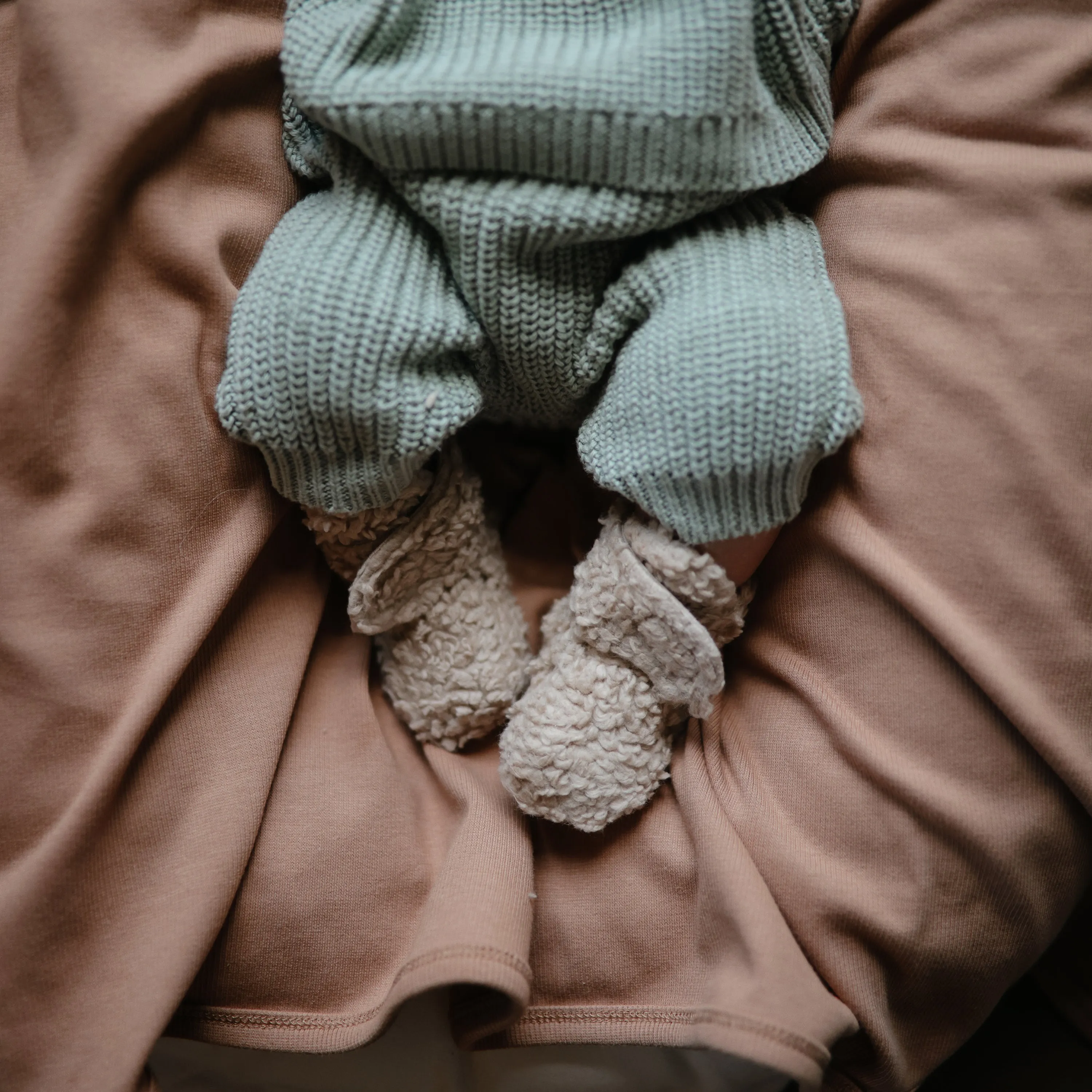 Mushie Cozy Baby Booties