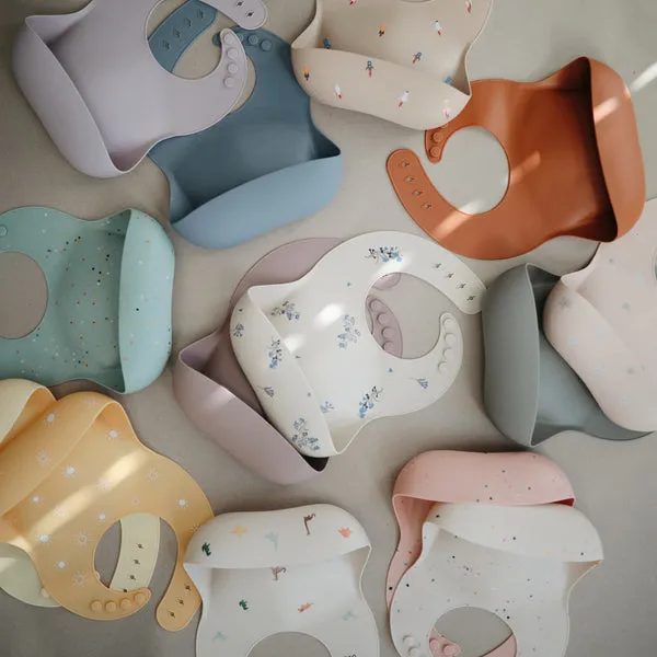 Mushie Silicone Baby Bib Planets