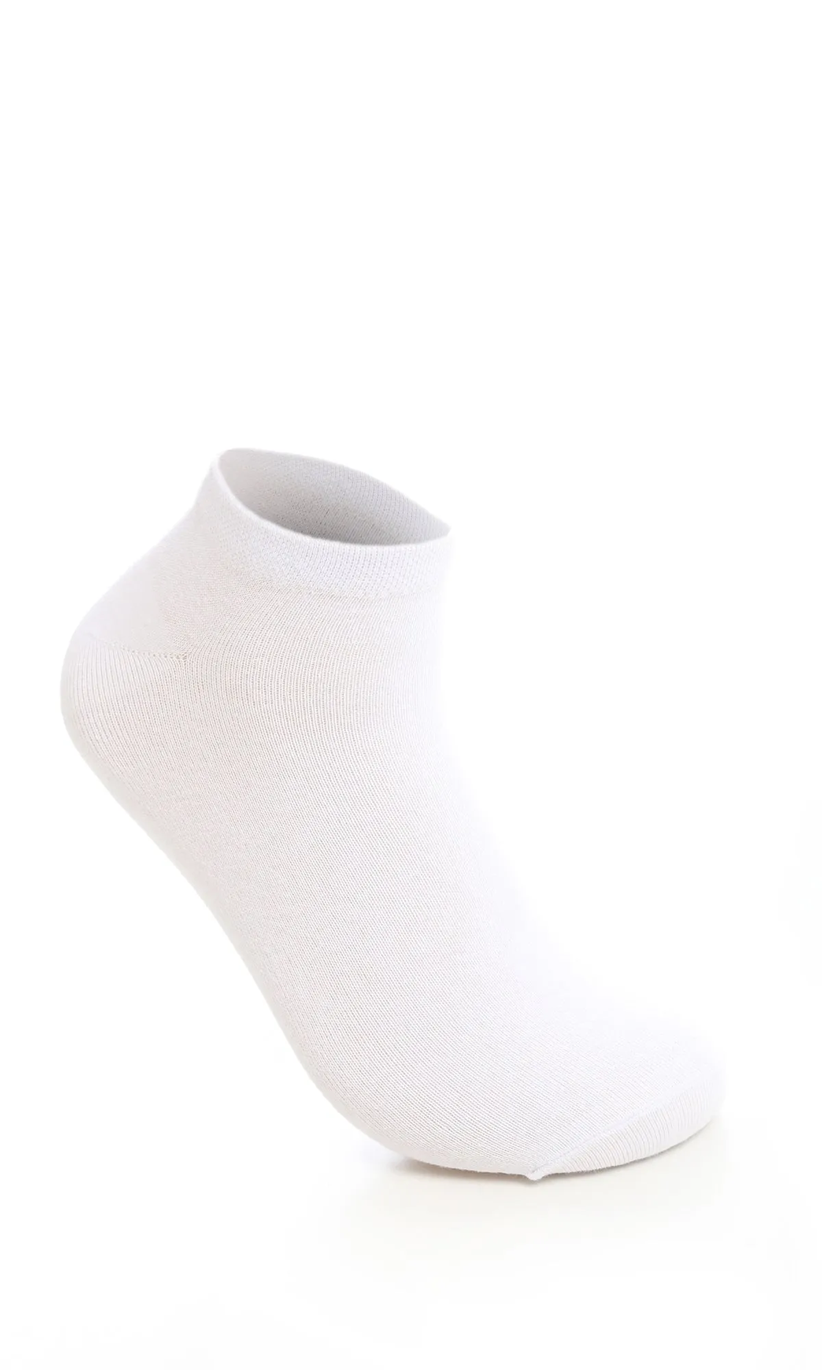 O167413 Comfortable Ankle White Plain Socks
