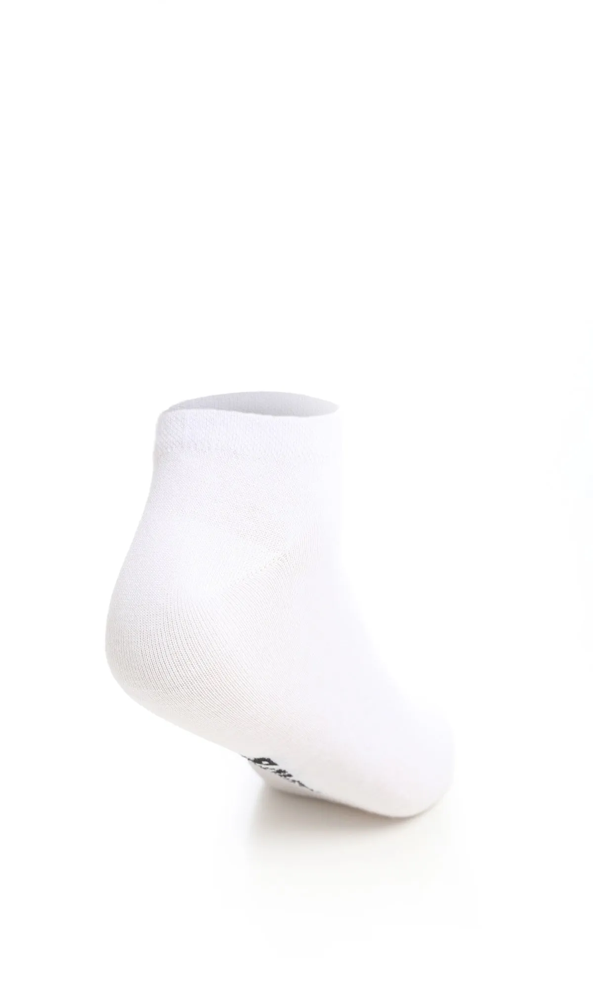 O167413 Comfortable Ankle White Plain Socks