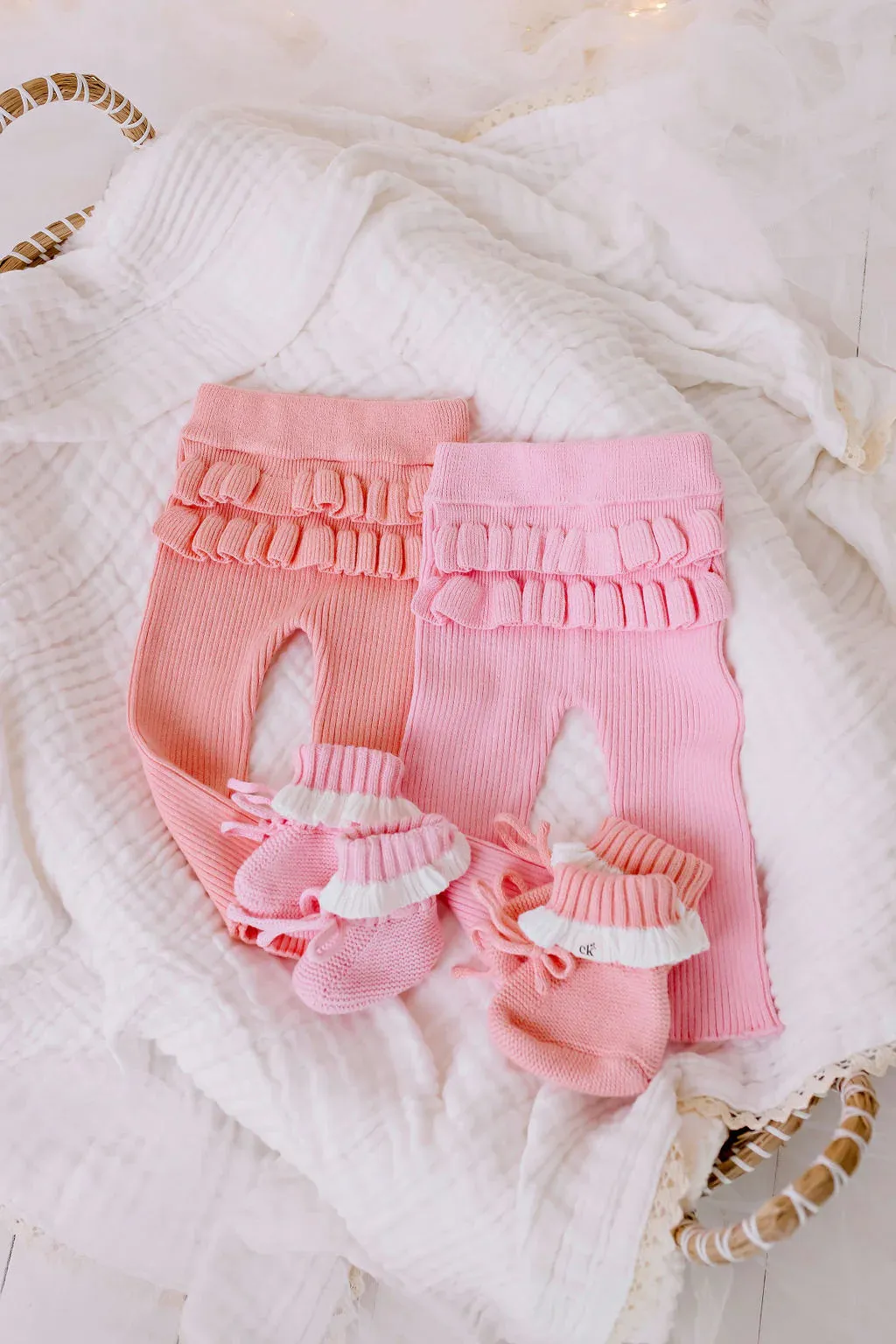 Peach Frilly Ribbed Leggings