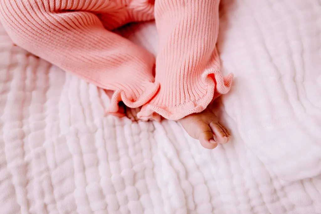 Peach Frilly Ribbed Leggings