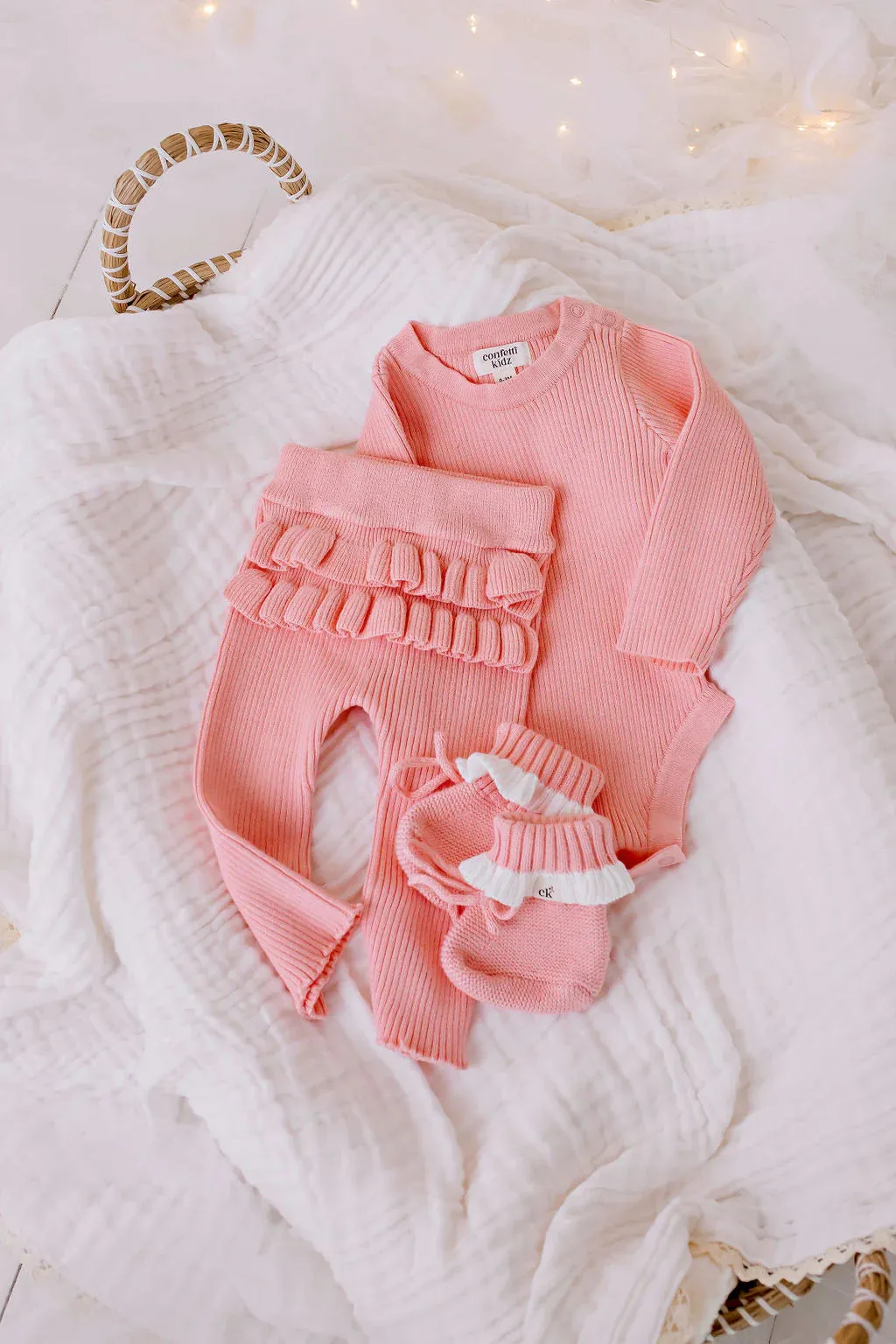 Peach Frilly Ribbed Leggings