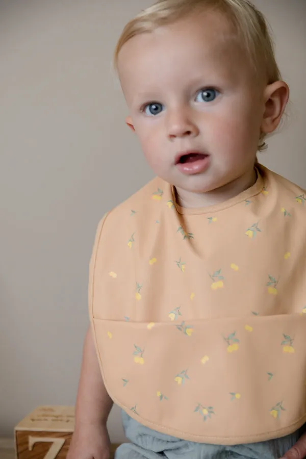 Snuggle Hunny Kids Waterproof Snuggle Bib (Lemon)